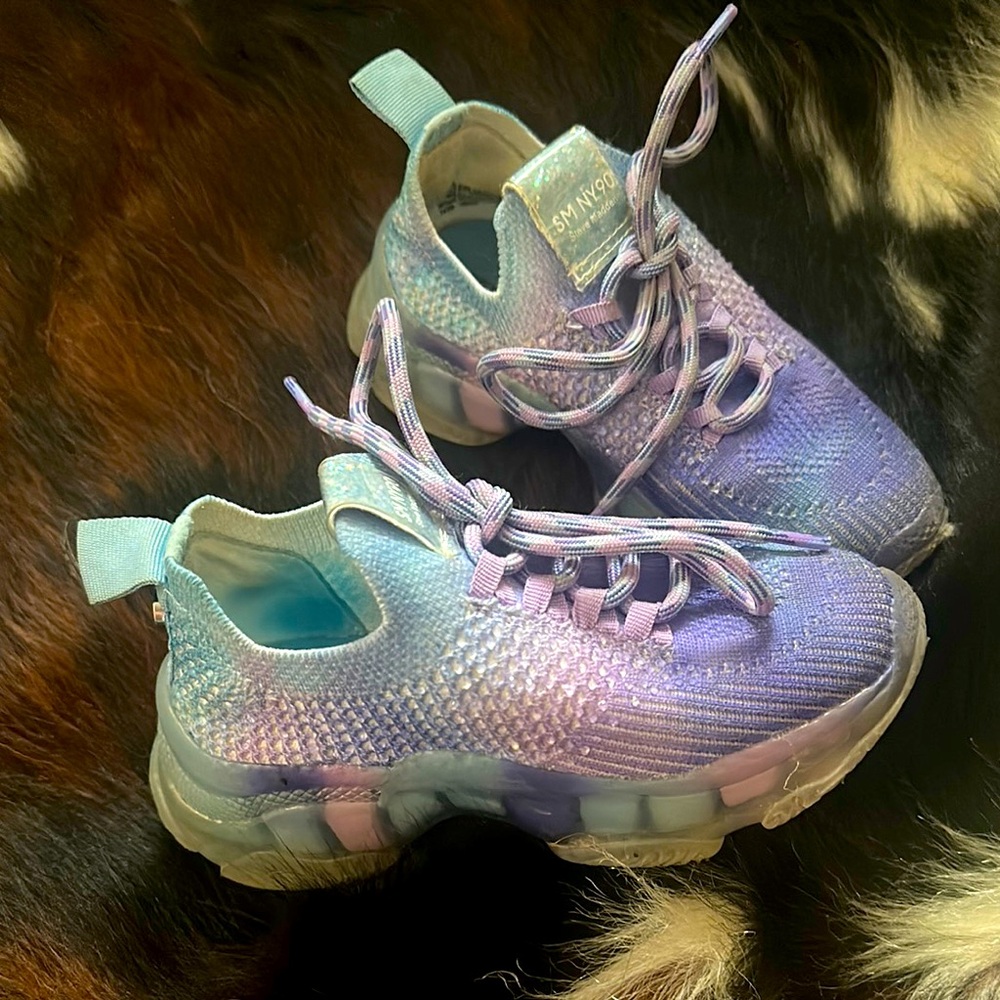 Girls steve madden sneakers